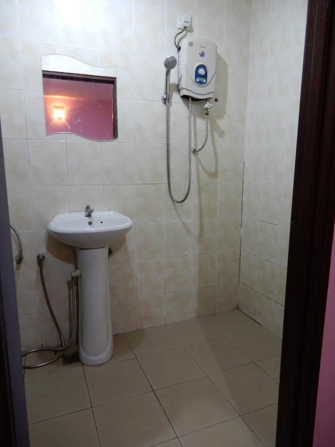 La Motel سونغاي بيتاني المظهر الخارجي الصورة